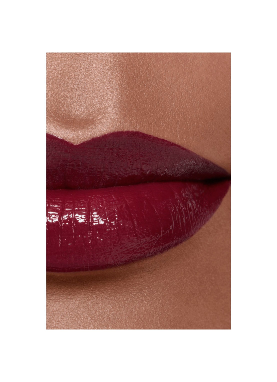 CHANEL DE UITERST LANGHOUDENDE GLANZENDE VLOEIBARE LIPPENSTIFT - detail 5 79 éternité 