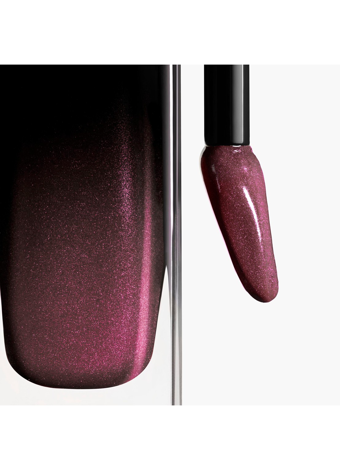 CHANEL DE UITERST LANGHOUDENDE GLANZENDE VLOEIBARE LIPPENSTIFT - achterkant 2 559 nébuleuse