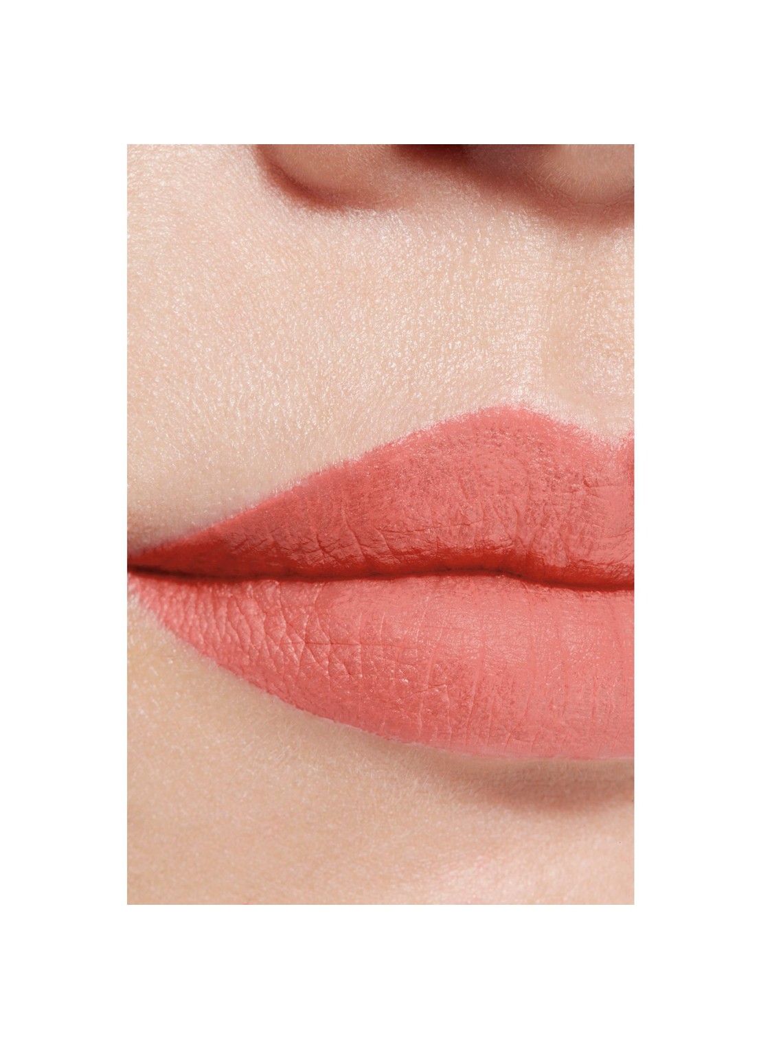 CHANEL DE ULTRA-LANGHOUDENDE INTENS MATTE VLOEIBARE LIPPENSTIFT - detail 3 204 troublante