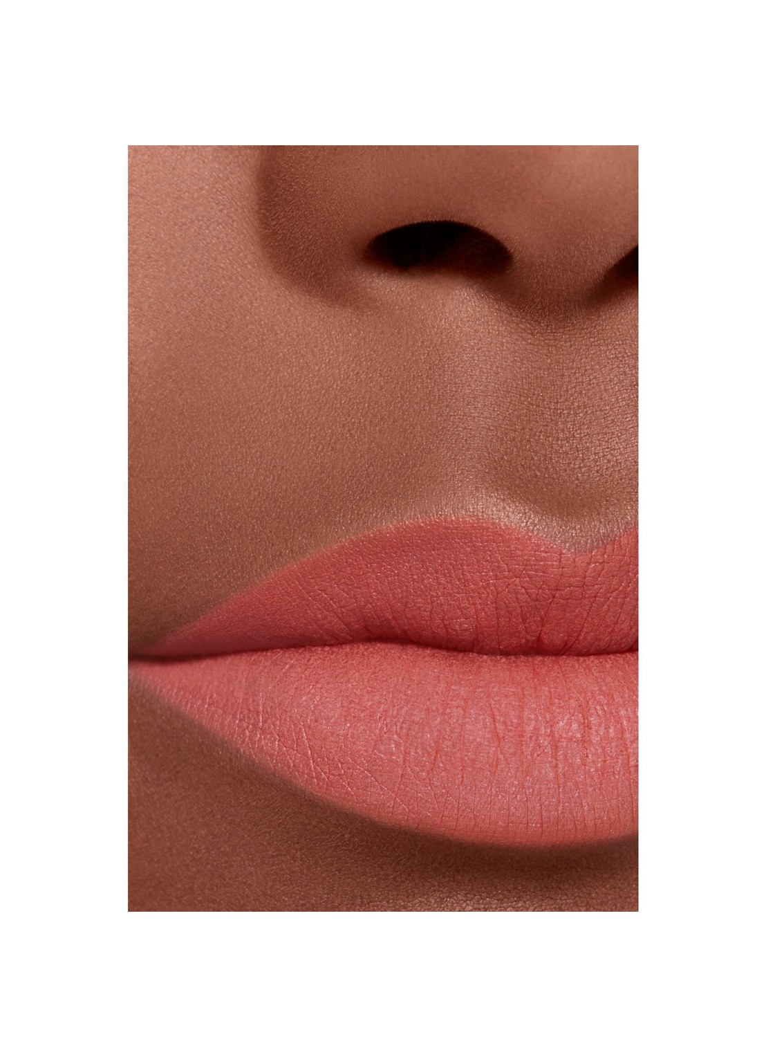 CHANEL DE ULTRA-LANGHOUDENDE INTENS MATTE VLOEIBARE LIPPENSTIFT - detail 4 204 troublante