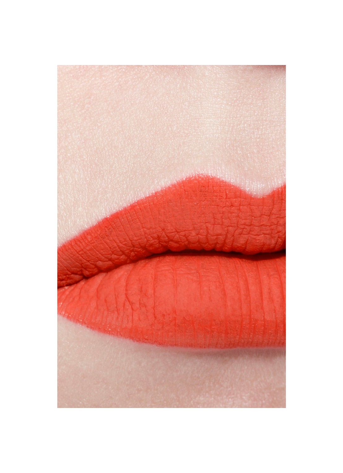CHANEL DE ULTRA-LANGHOUDENDE INTENS MATTE VLOEIBARE LIPPENSTIFT - detail 6 218 envoûtante