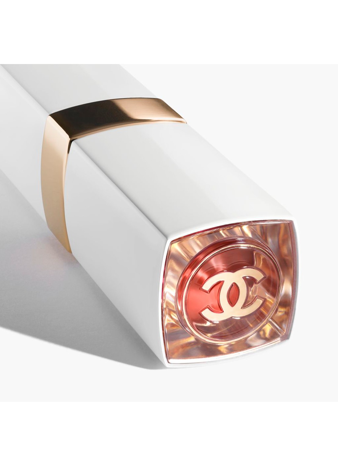 CHANEL DE VERFRAAIENDE HYDRATERENDE GETINTE BALSEM MET INTENSITEIT OP MAAT - achterkant 7 754 tender peach