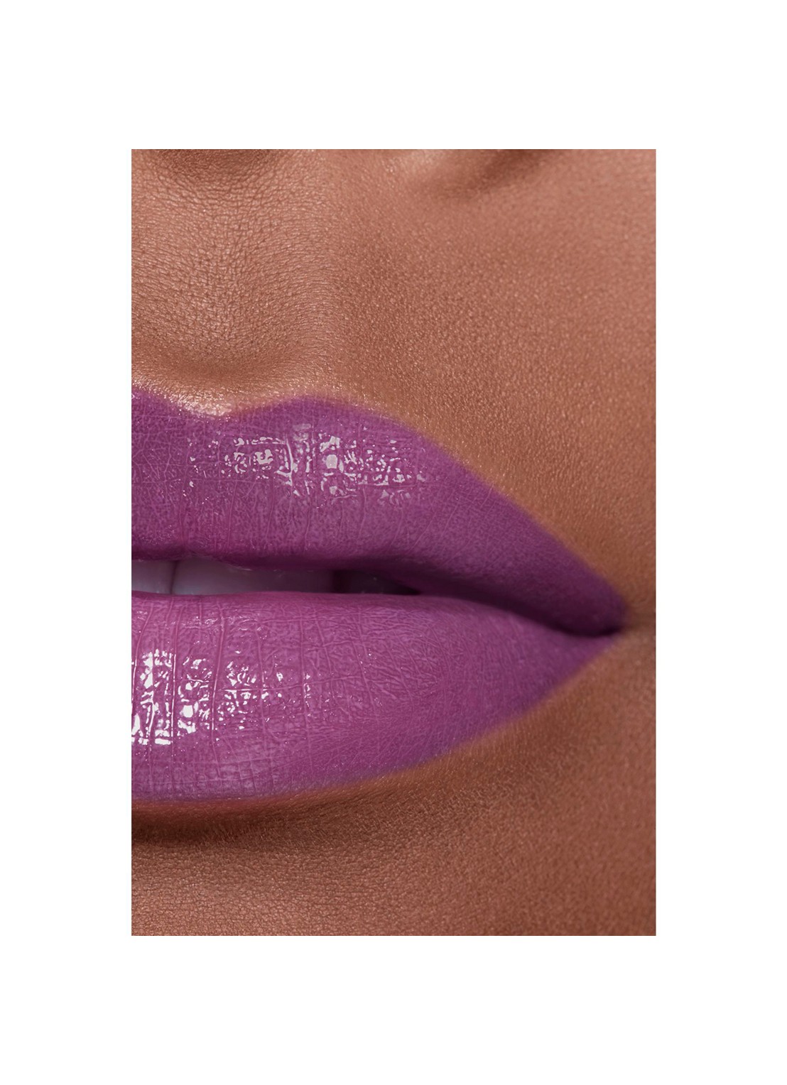CHANEL DE VERFRAAIENDE HYDRATERENDE GETINTE BALSEM MET INTENSITEIT OP MAAT - detail 6 764 charming lilac