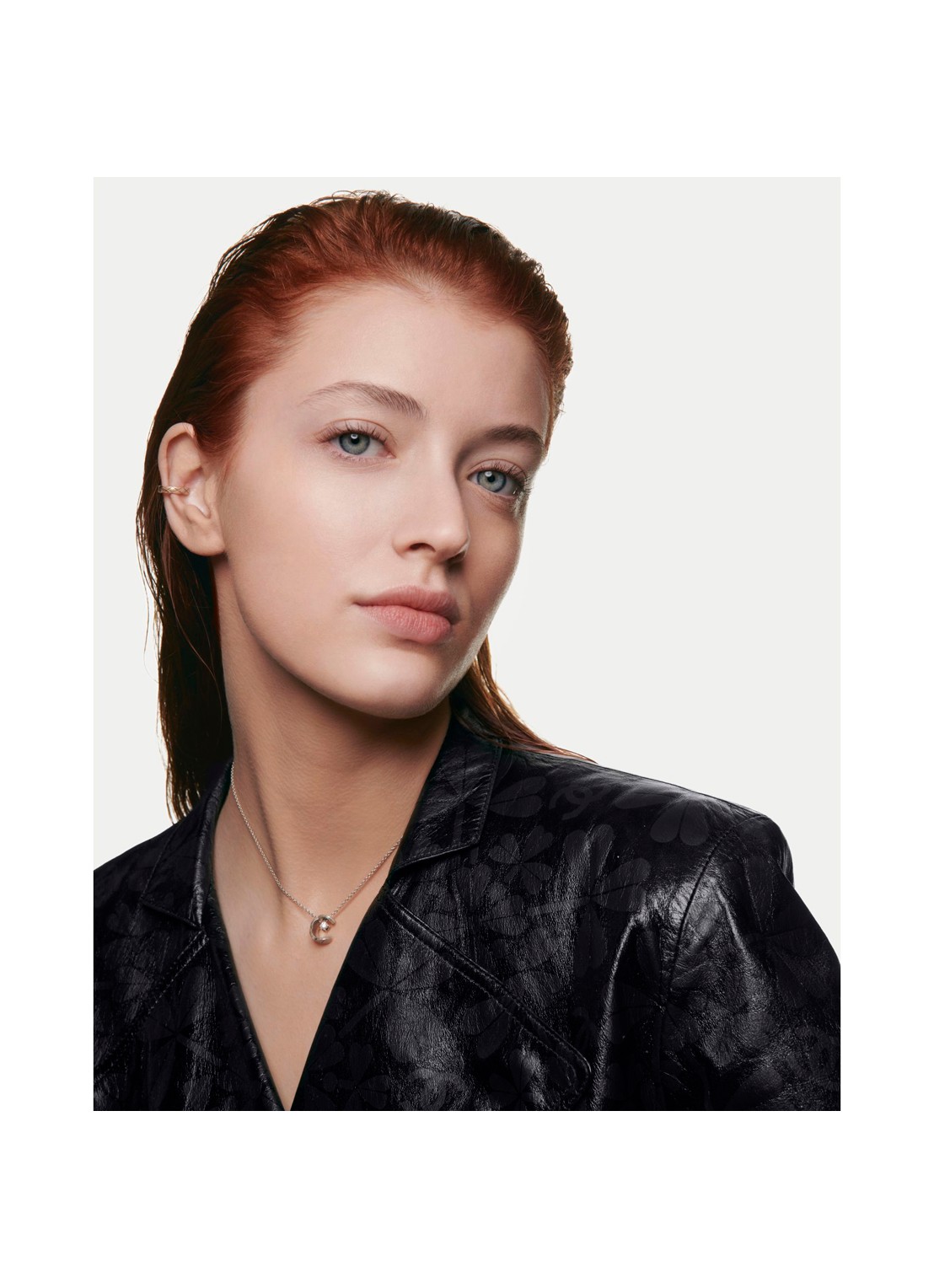 CHANEL EGALISEREN – LATEN STRALEN – HYDRATEREN. - detail 4 br22 