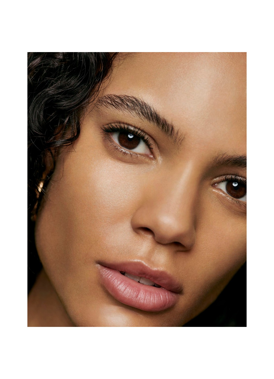 CHANEL EGALISEREN – LATEN STRALEN – HYDRATEREN. - detail 5 bo73
