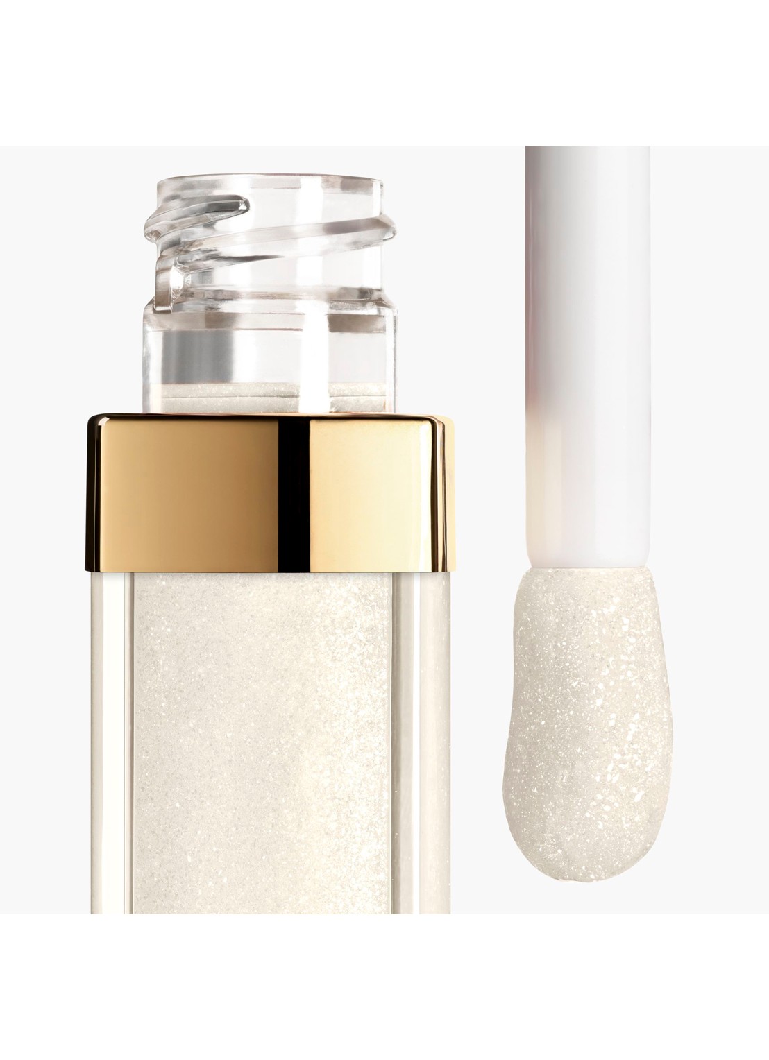 CHANEL HYDRATERENDE EN GLADSTRIJKENDE HOOGGLANS GLOSS - voorkant 5 462 givre