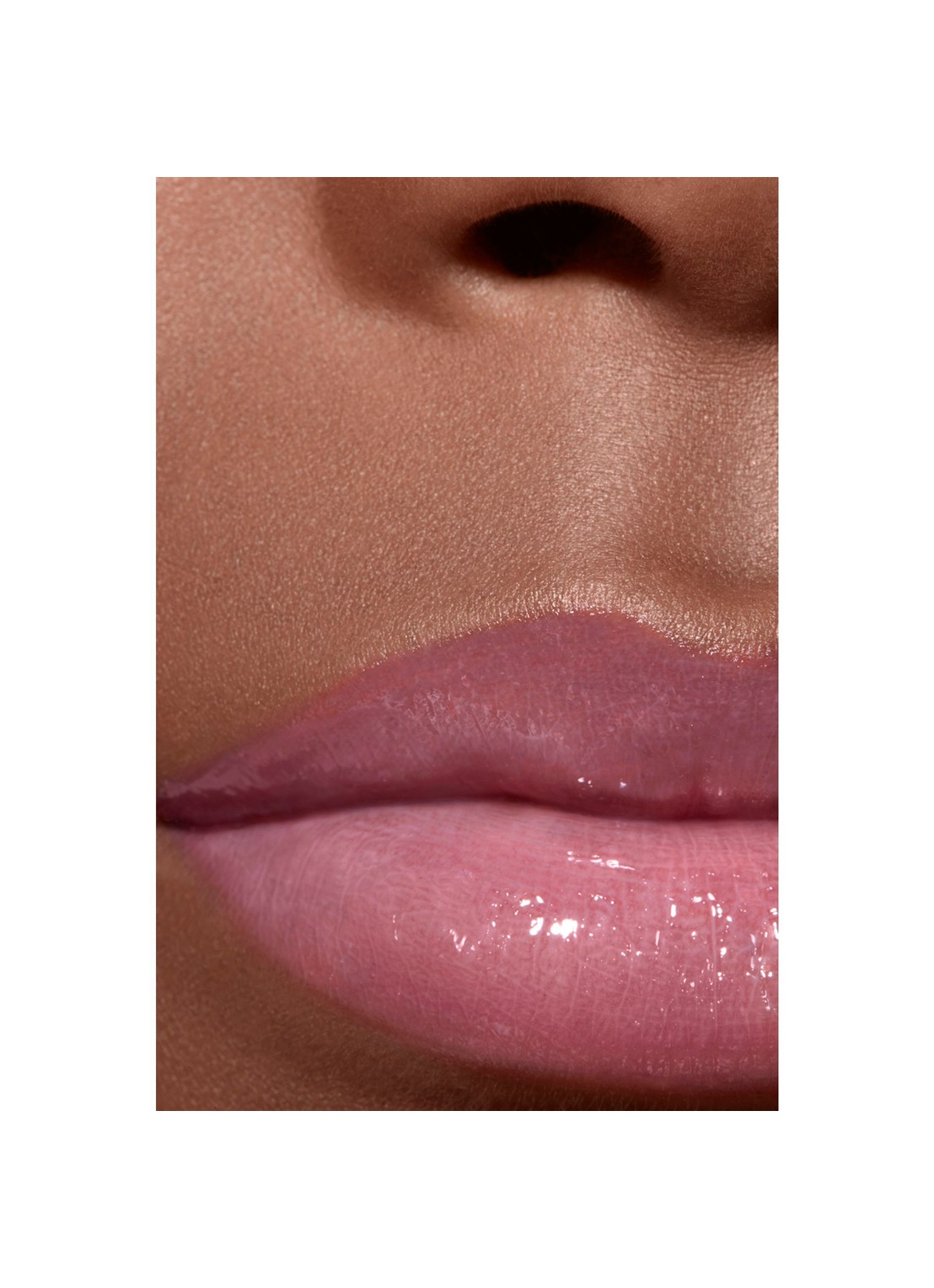 CHANEL HYDRATERENDE GLANSGEL - detail 4 804 rose naïf