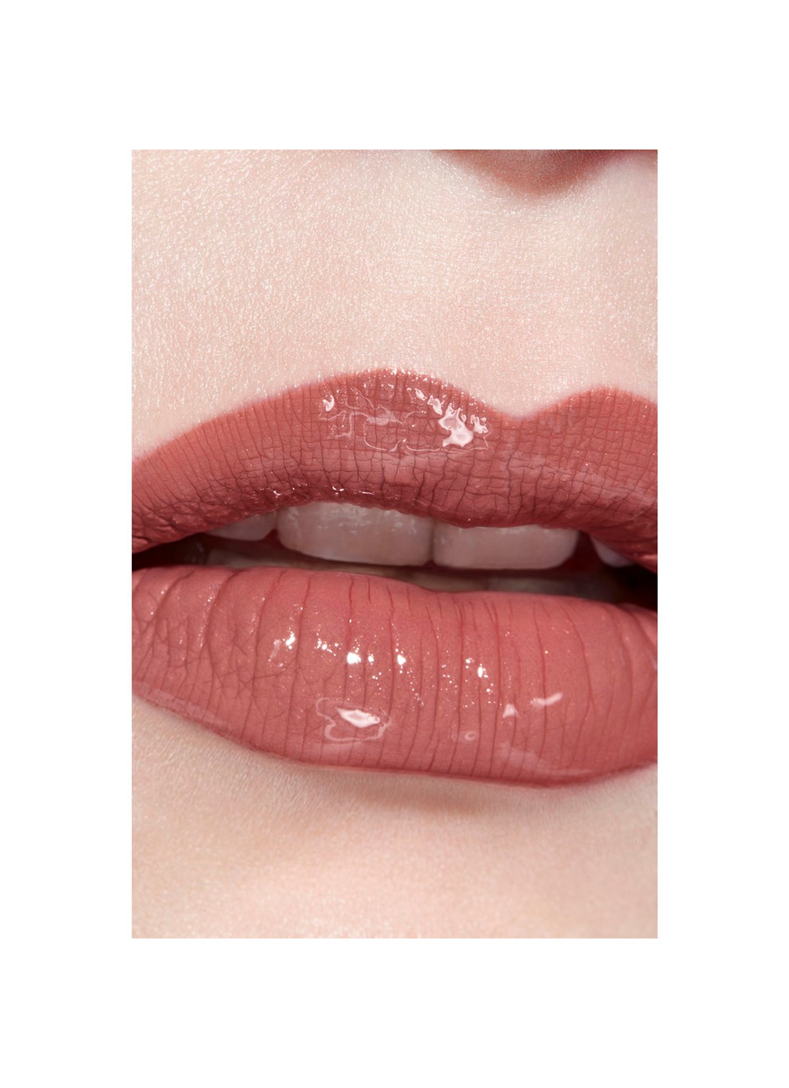 CHANEL LANGHOUDEND LIPPENDUO - detail 6 69 tender beige