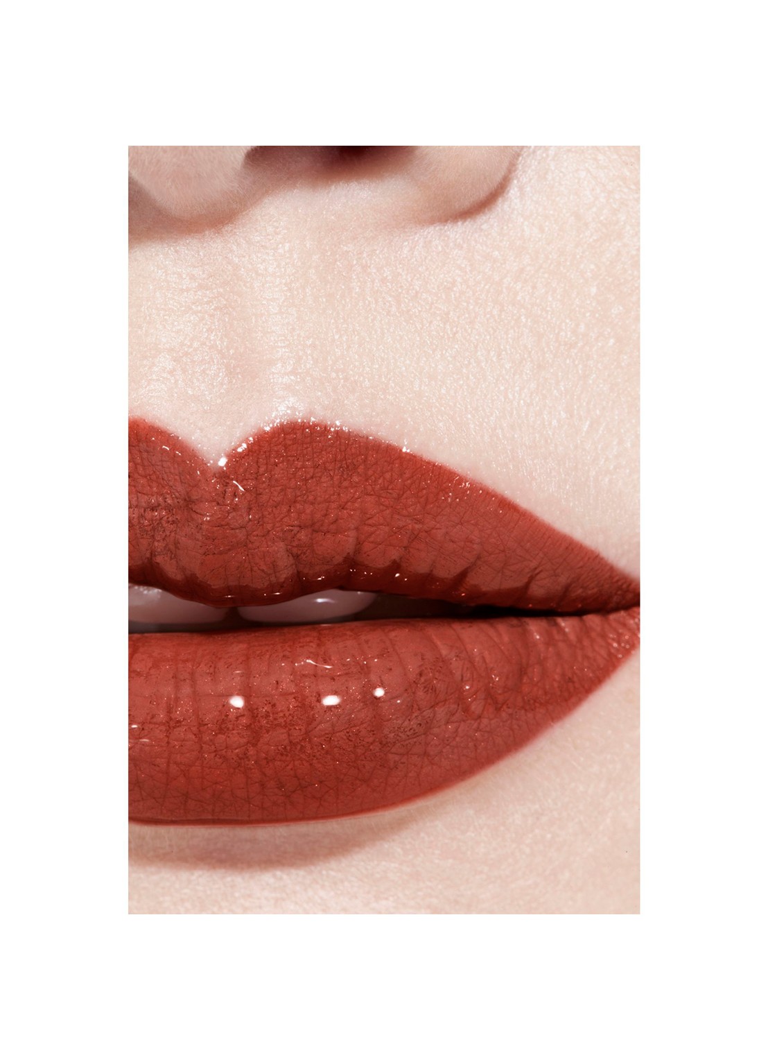 CHANEL LANGHOUDEND LIPPENDUO - detail 3 196 red brown