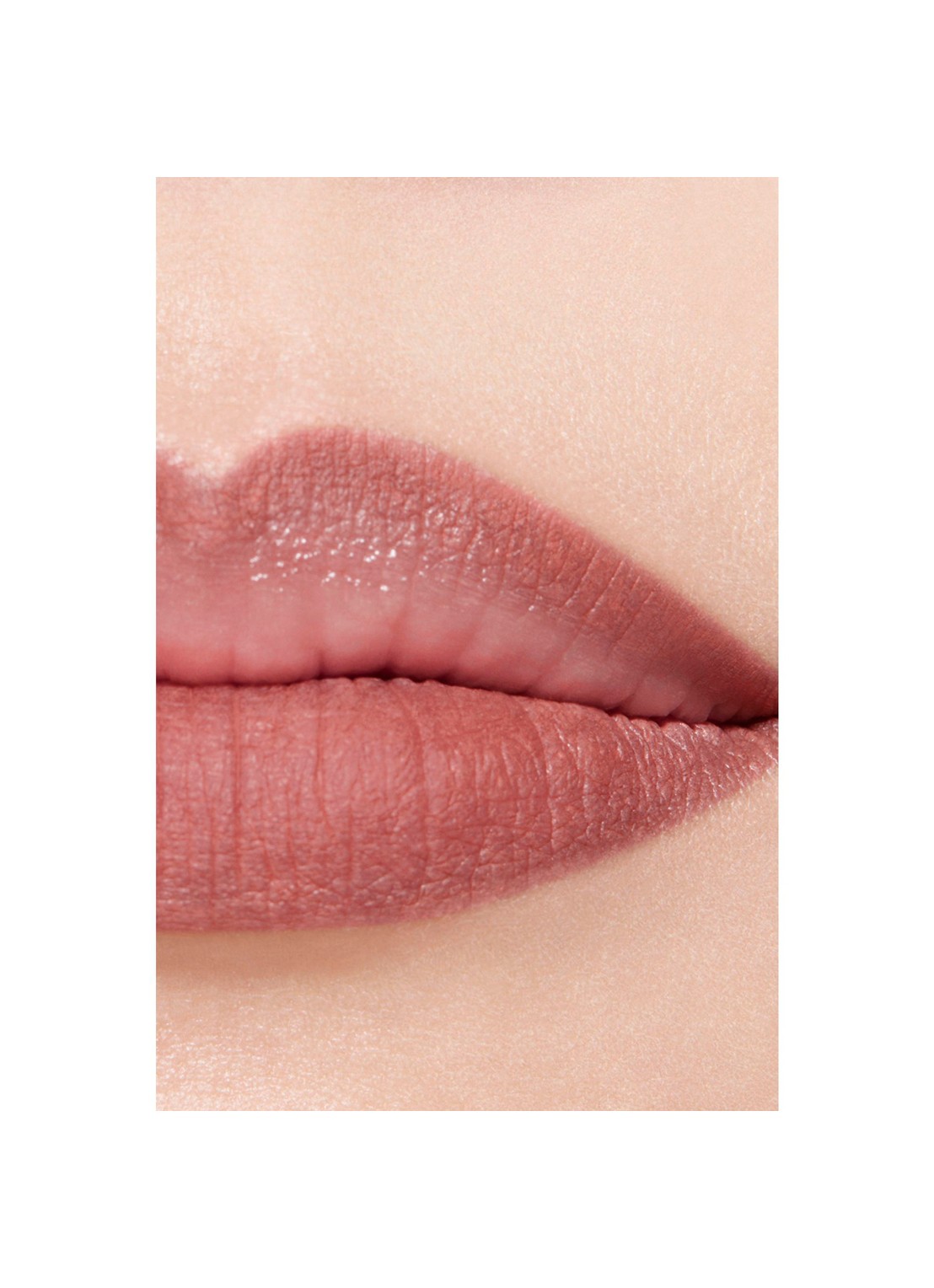 CHANEL LANGHOUDEND LIPPENPOTLOOD  - detail 2 212 beige rose
