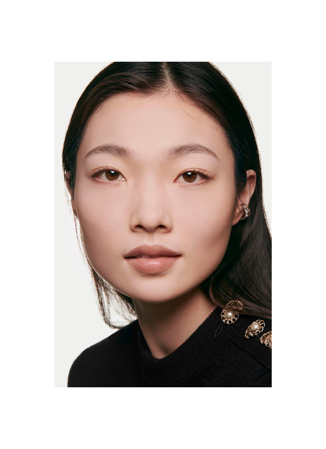 CHANEL LANGHOUDENDE UITERST COMFORTABELE COMPACTE FOUNDATION MET PERFECTE FINISH - detail 4 br12