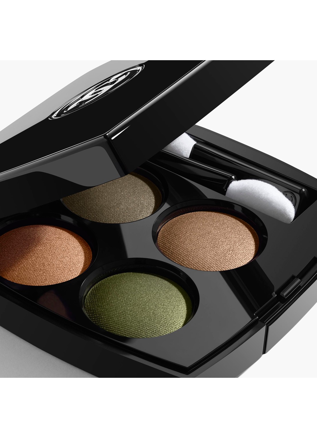 CHANEL OOGSCHADUW MET VEELZIJDIG EFFECT - achterkant 318 blurry green