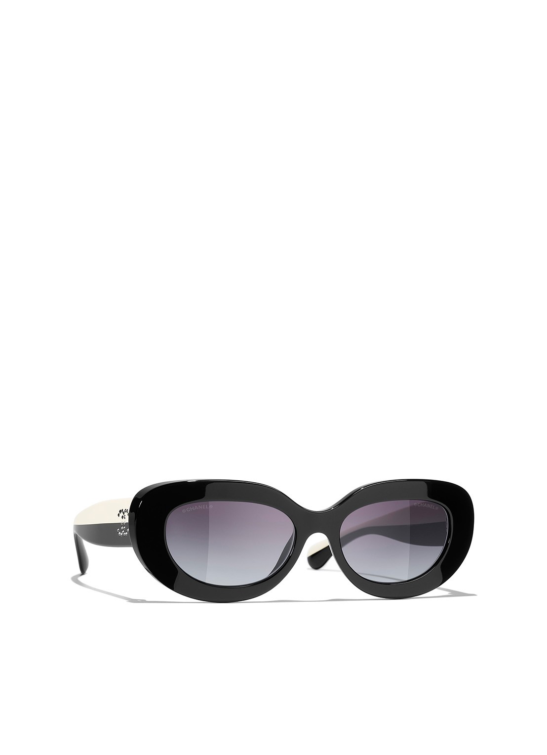 CHANEL RETRO ZONNEBRIL - voorkant 4 grijs