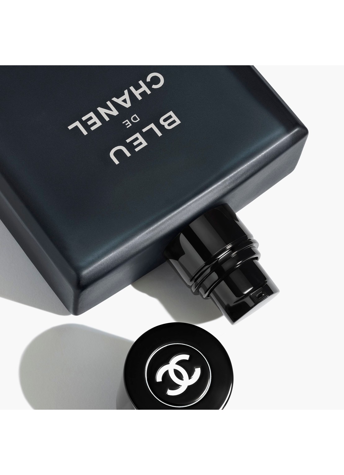 CHANEL SOIN PARFUMÉ CHEVEUX - voorkant 2 undefined