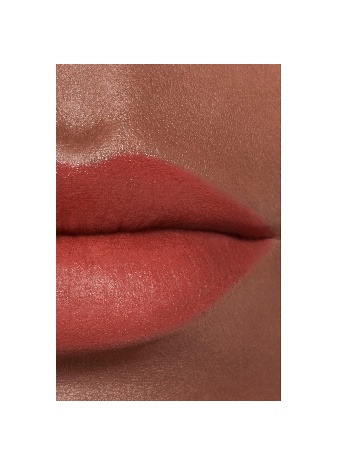CHANEL STRALENDE FLUWEELACHTIGE LIPPENSTIFT - detail 6 51 légendaire 