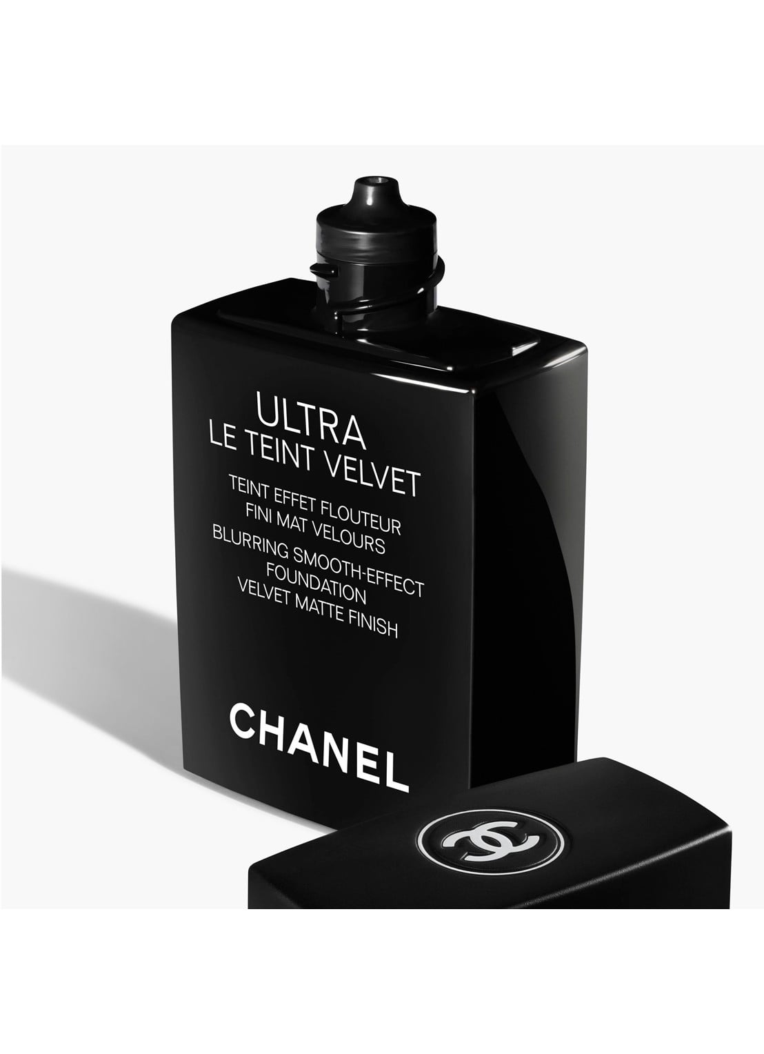 CHANEL TEINT MET VERVAGEND EFFECT. FLUWEELACHTIGE MATTE FINISH. - detail 2 bd121