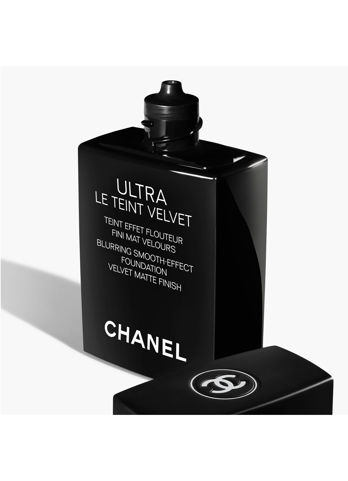 CHANEL TEINT MET VERVAGEND EFFECT. FLUWEELACHTIGE MATTE FINISH. - detail 2 bd121
