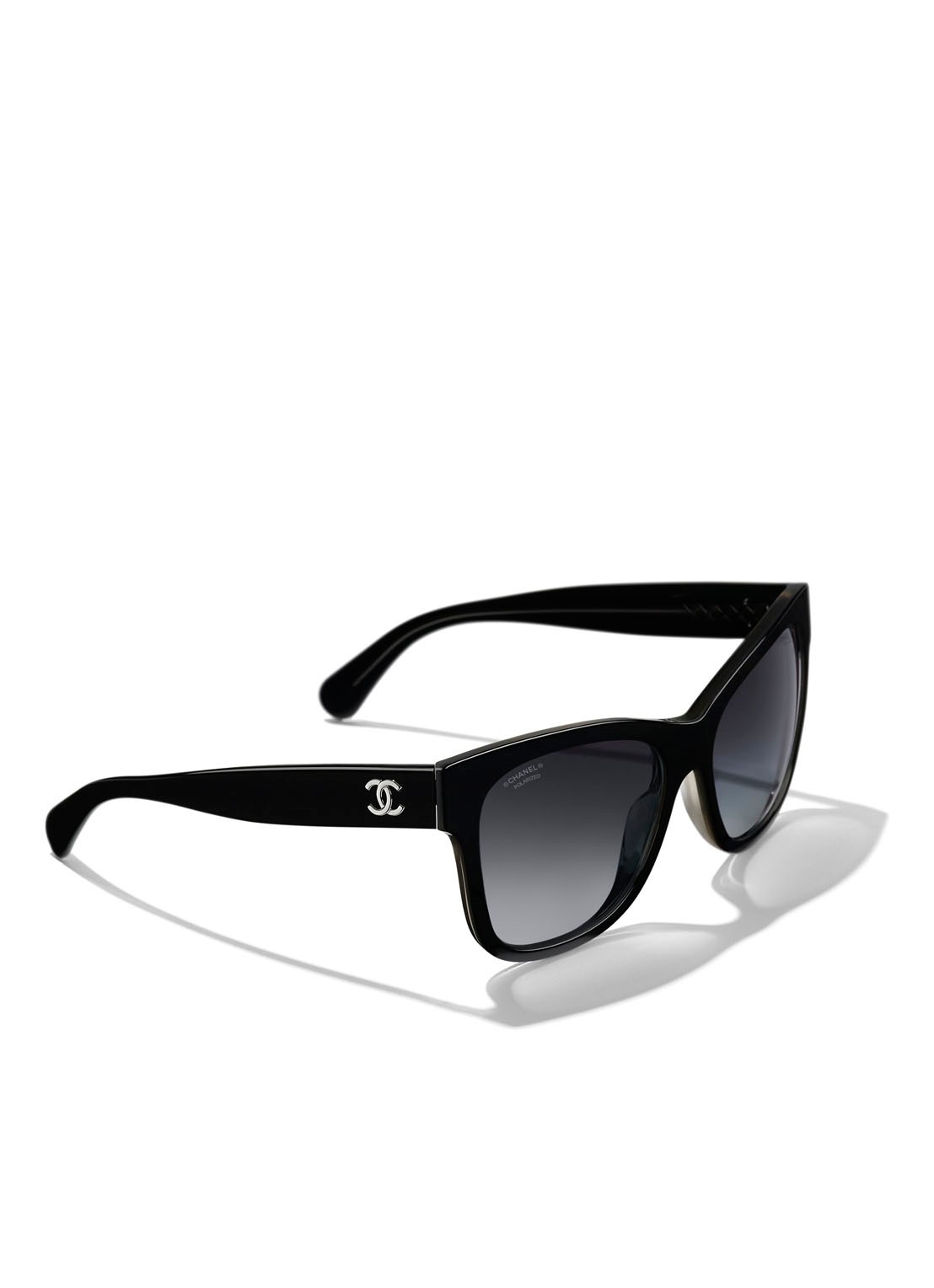 CHANEL VIERKANTE ZONNEBRIL - detail 3 zwart