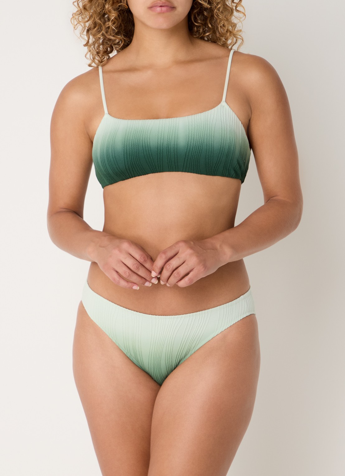 Chantelle Bikinislip met structuur - voorkant 4 groen
