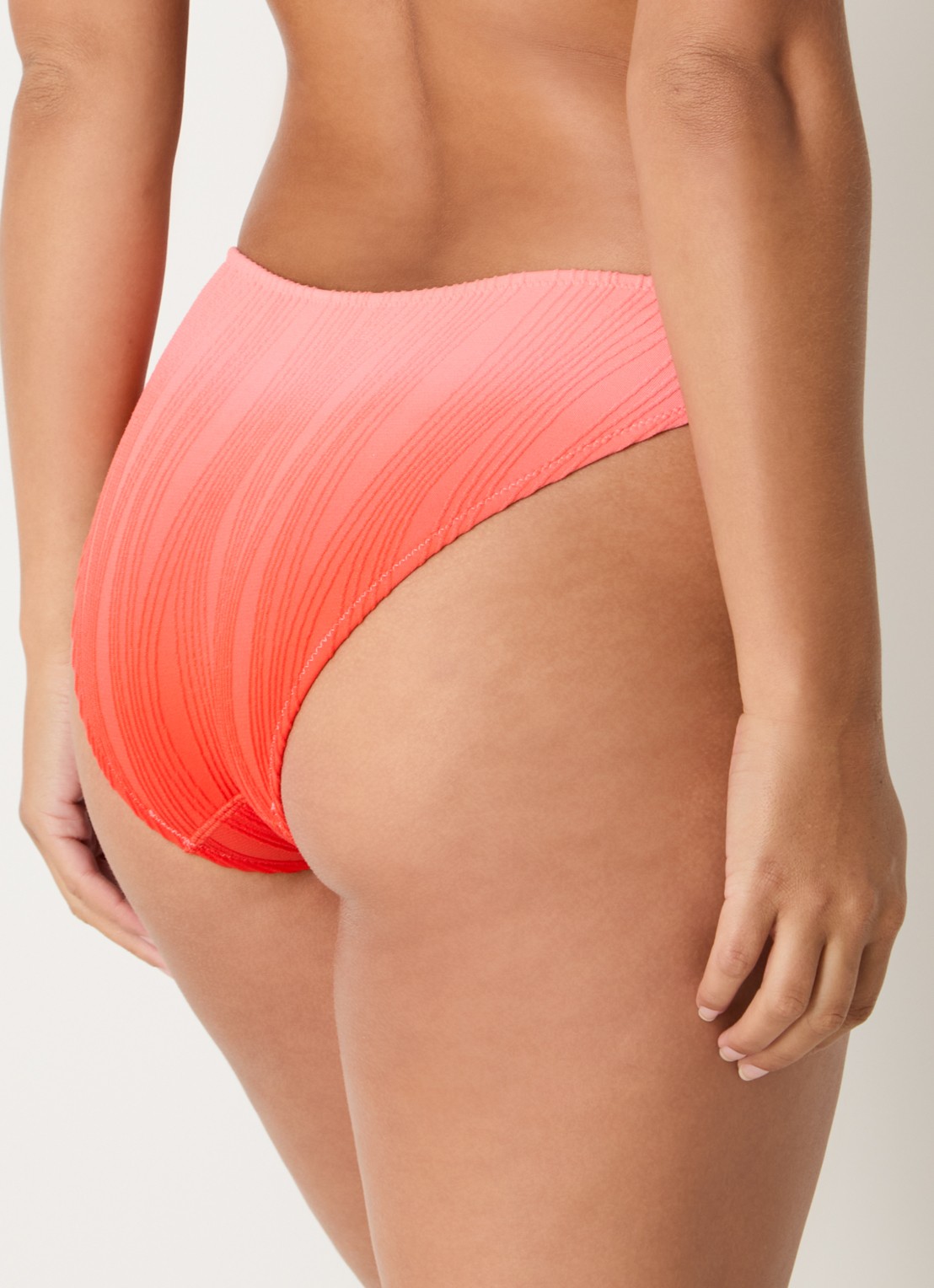 Chantelle Bikinislip met structuur - achterkant oranje
