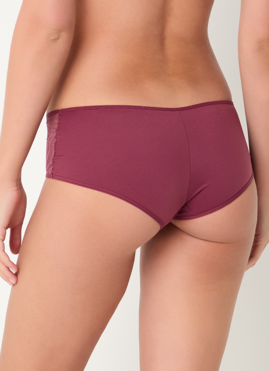 Chantelle Floral Touch shorty met kant - achterkant 5 bordeauxrood