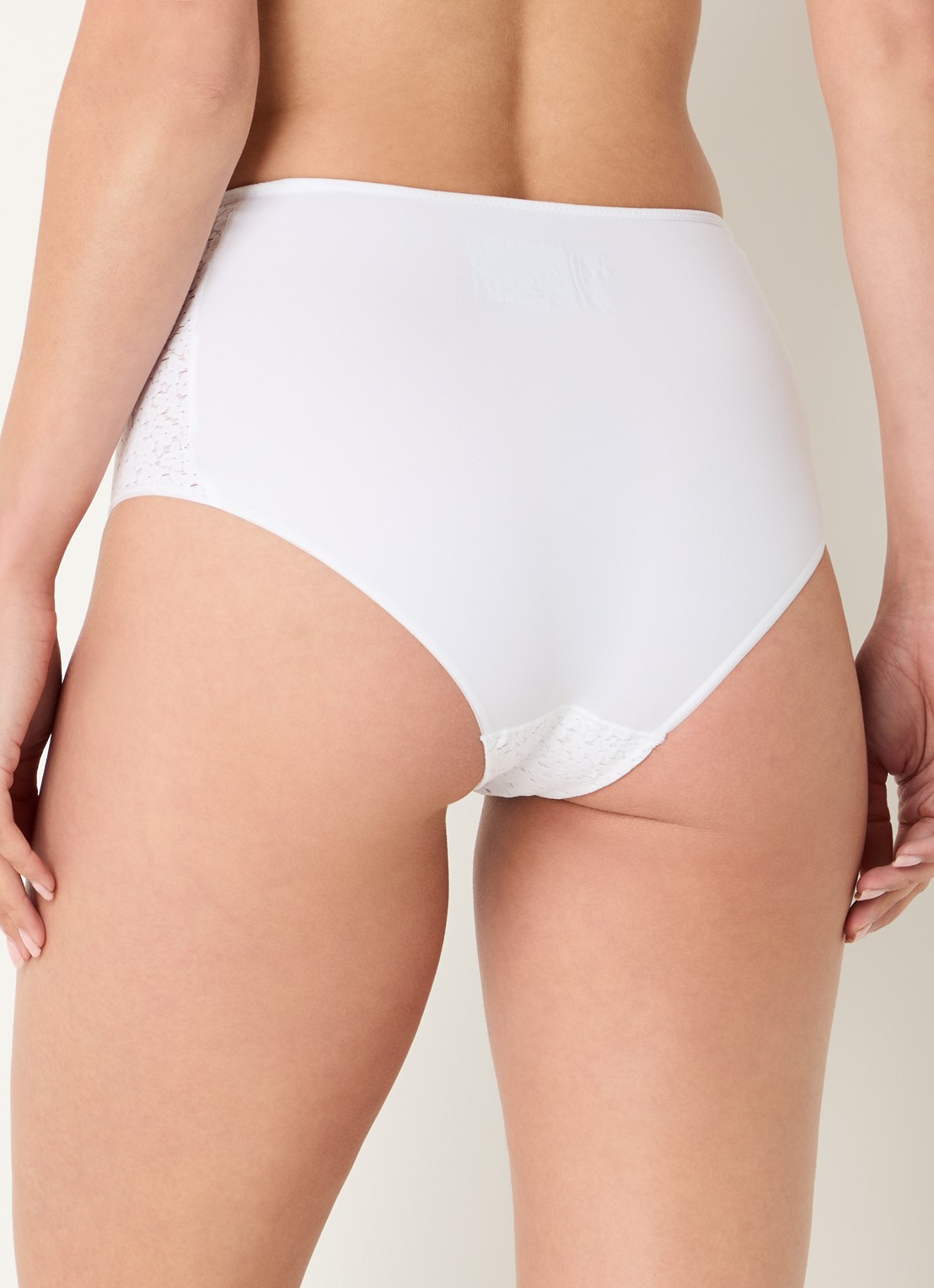 Chantelle High waisted slip met kant - achterkant wit