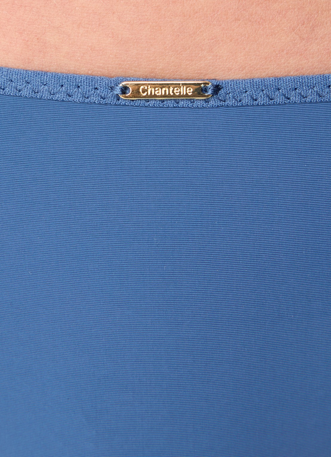 Chantelle Legend shorty van mesh met borduring - detail 2 donkerblauw