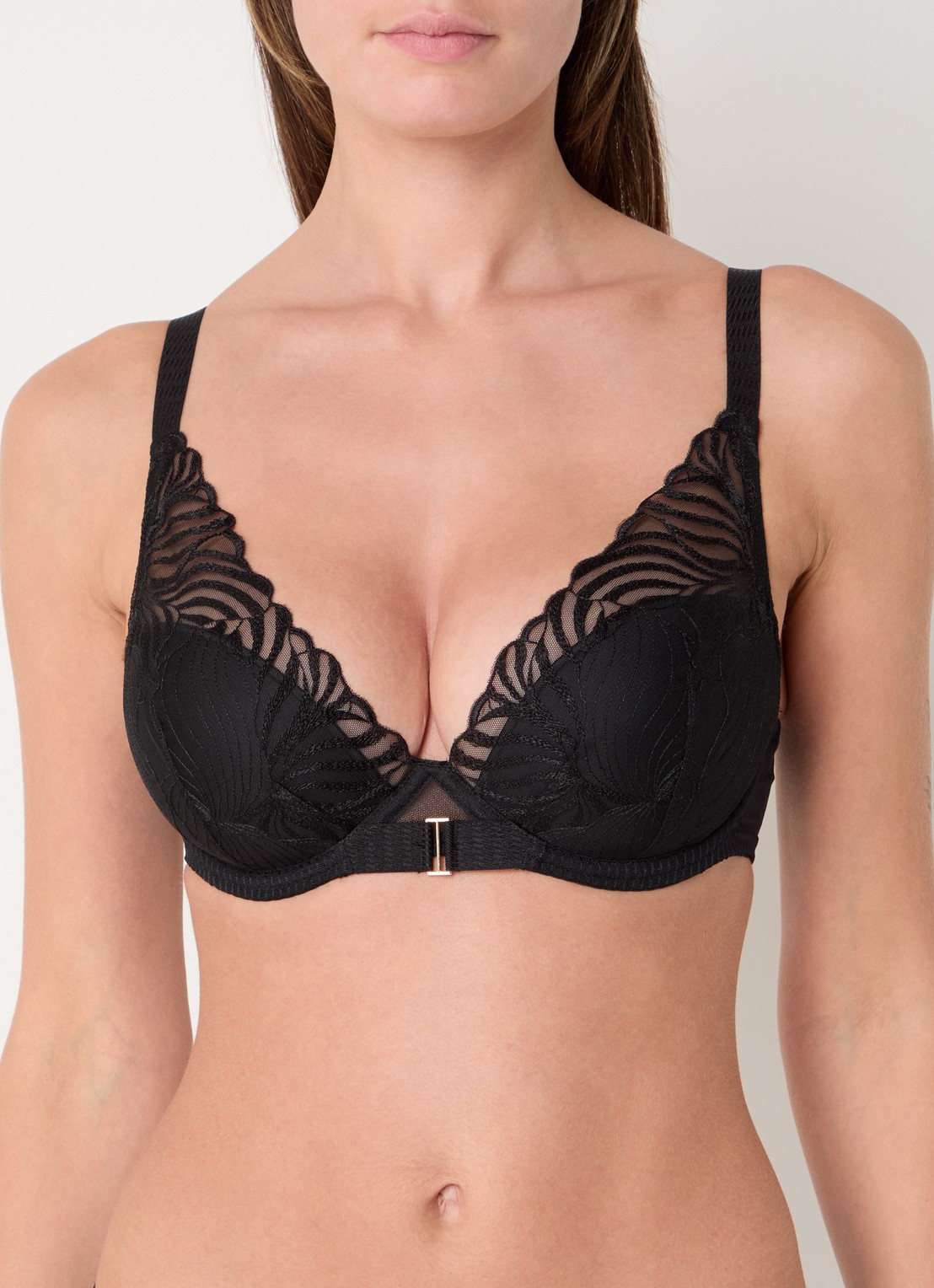 Chantelle Legend voorgevormde beugel bh met overlay van mesh - detail 2 zwart