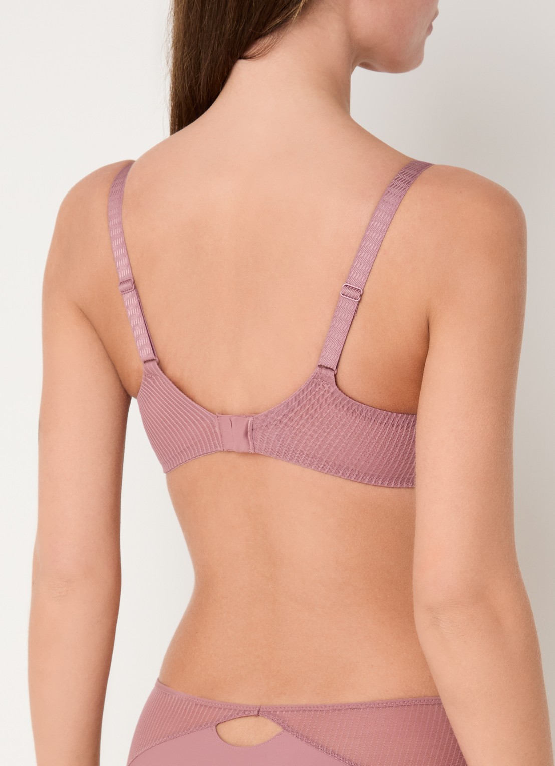 Chantelle Legend voorgevormde beugel bh met overlay van mesh - achterkant 3 oudroze