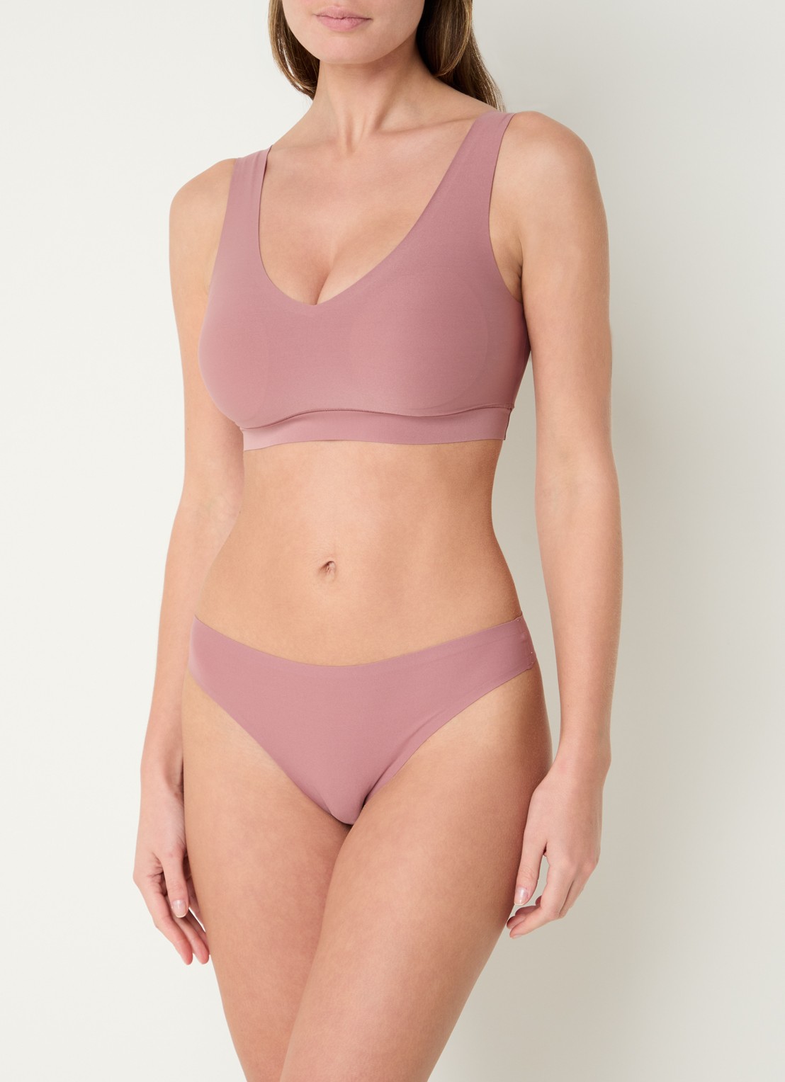 Chantelle Naadloze string - voorkant 2 roze