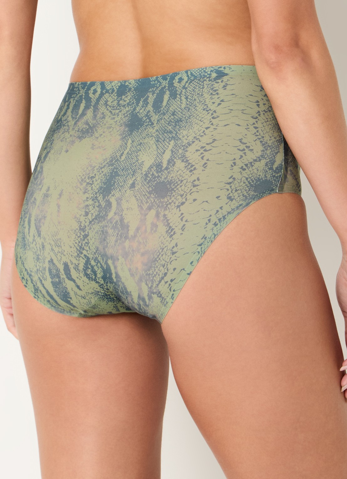 Chantelle One-size-fits-all high waisted naadloze slip - achterkant 5 groen