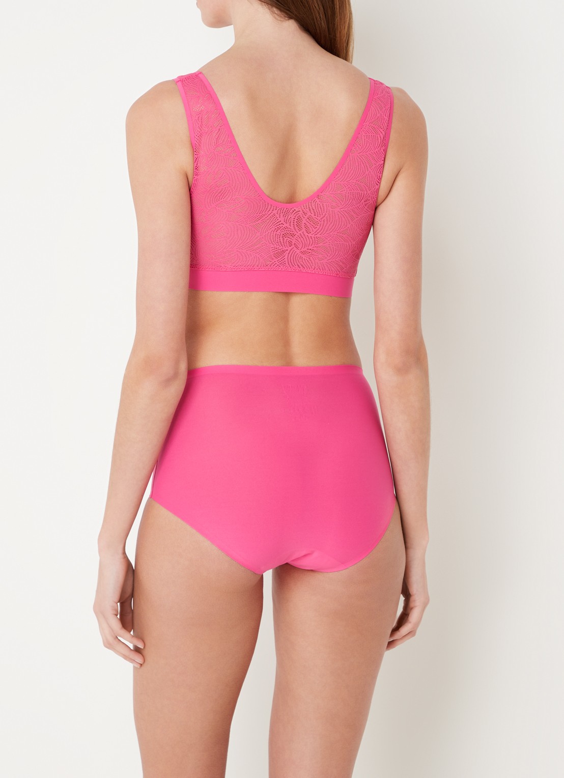 Chantelle One-size-fits-all high waisted naadloze slip - achterkant 5 fuchsia