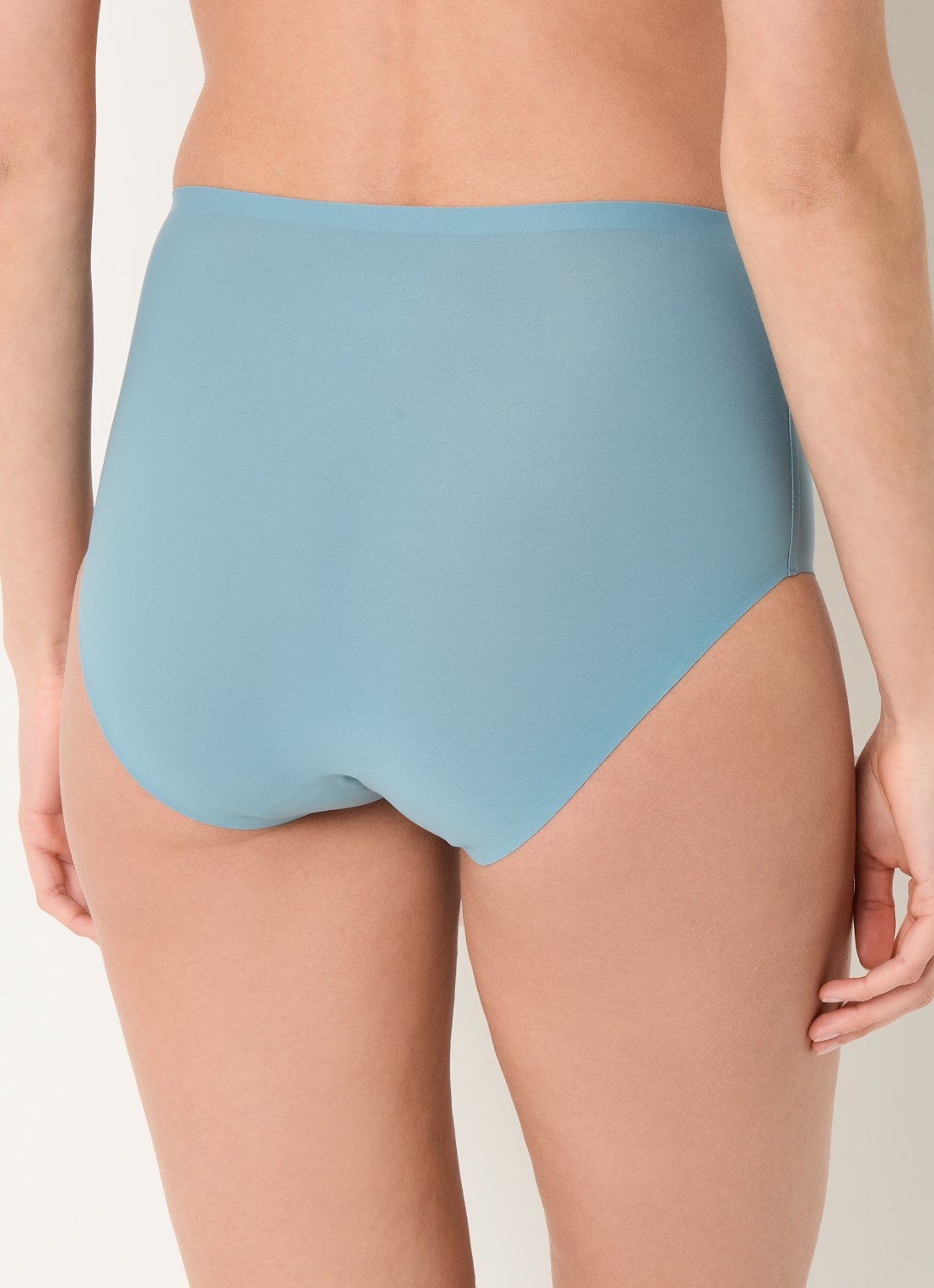 Chantelle One-size-fits-all high waisted naadloze slip - achterkant turquoise