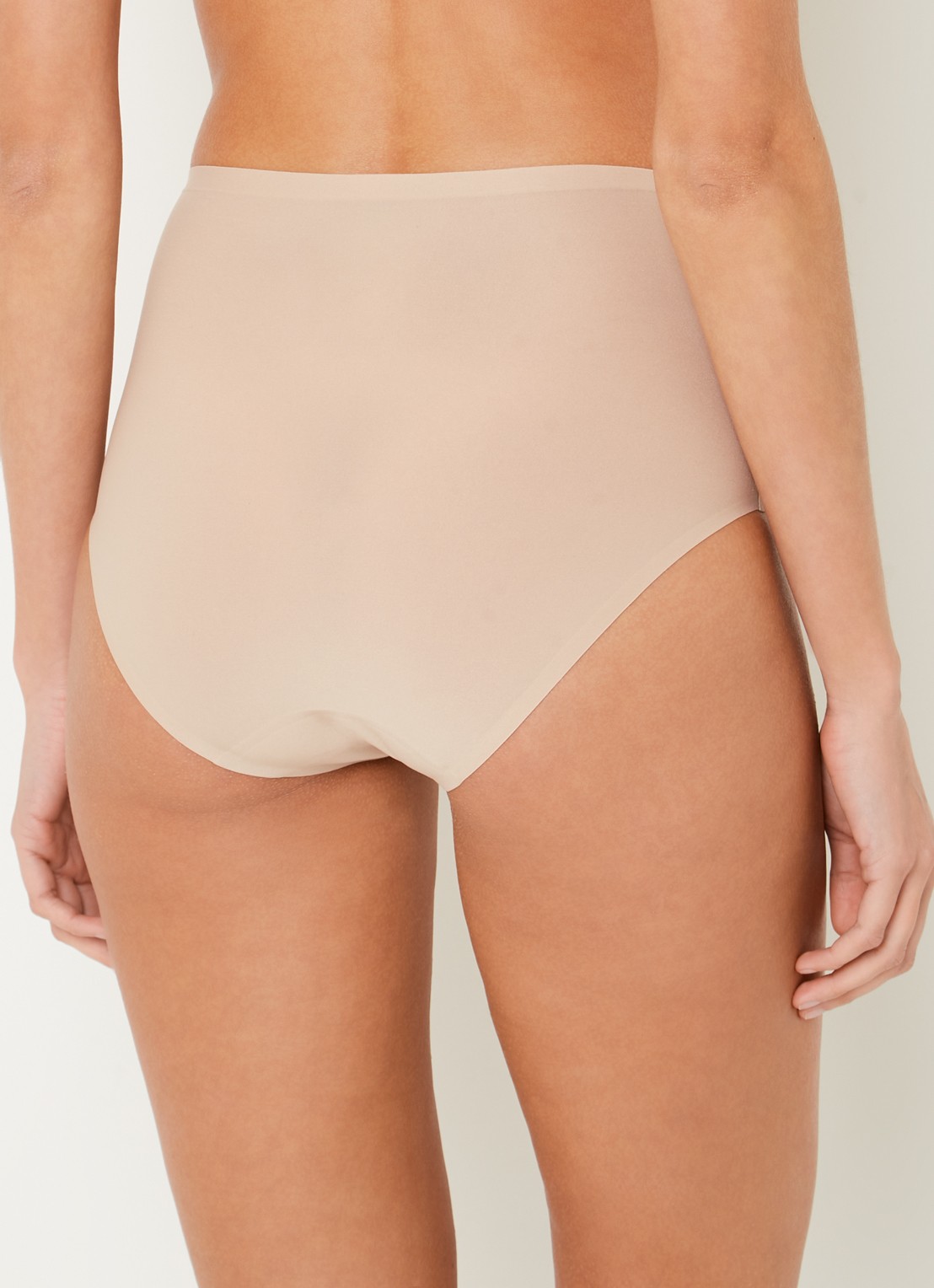 Chantelle One-size-fits-all naadloze high waisted slip in 3-pack - achterkant 2 beige