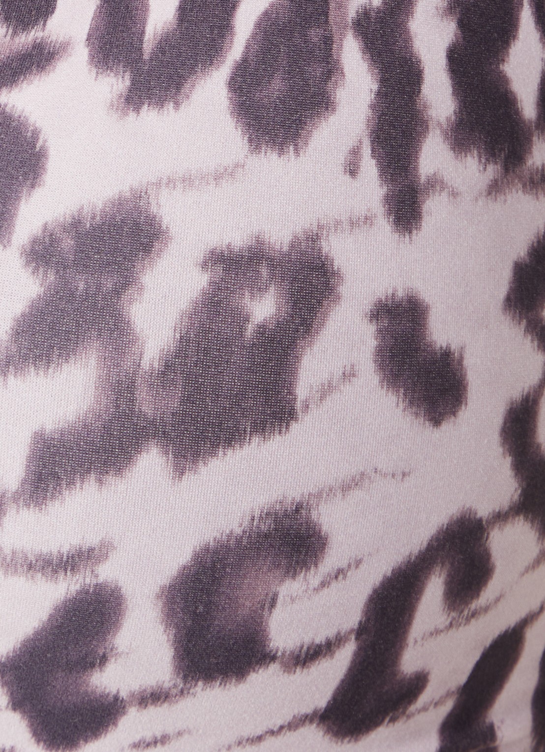 Chantelle Power voorgevormde bralette met panterprint  - detail 2 roze