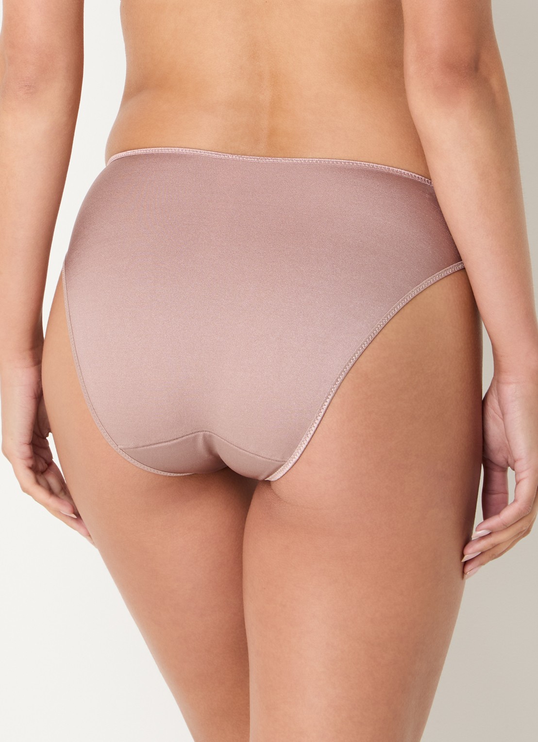 Chantelle Slip met borduring - achterkant 5 oudroze