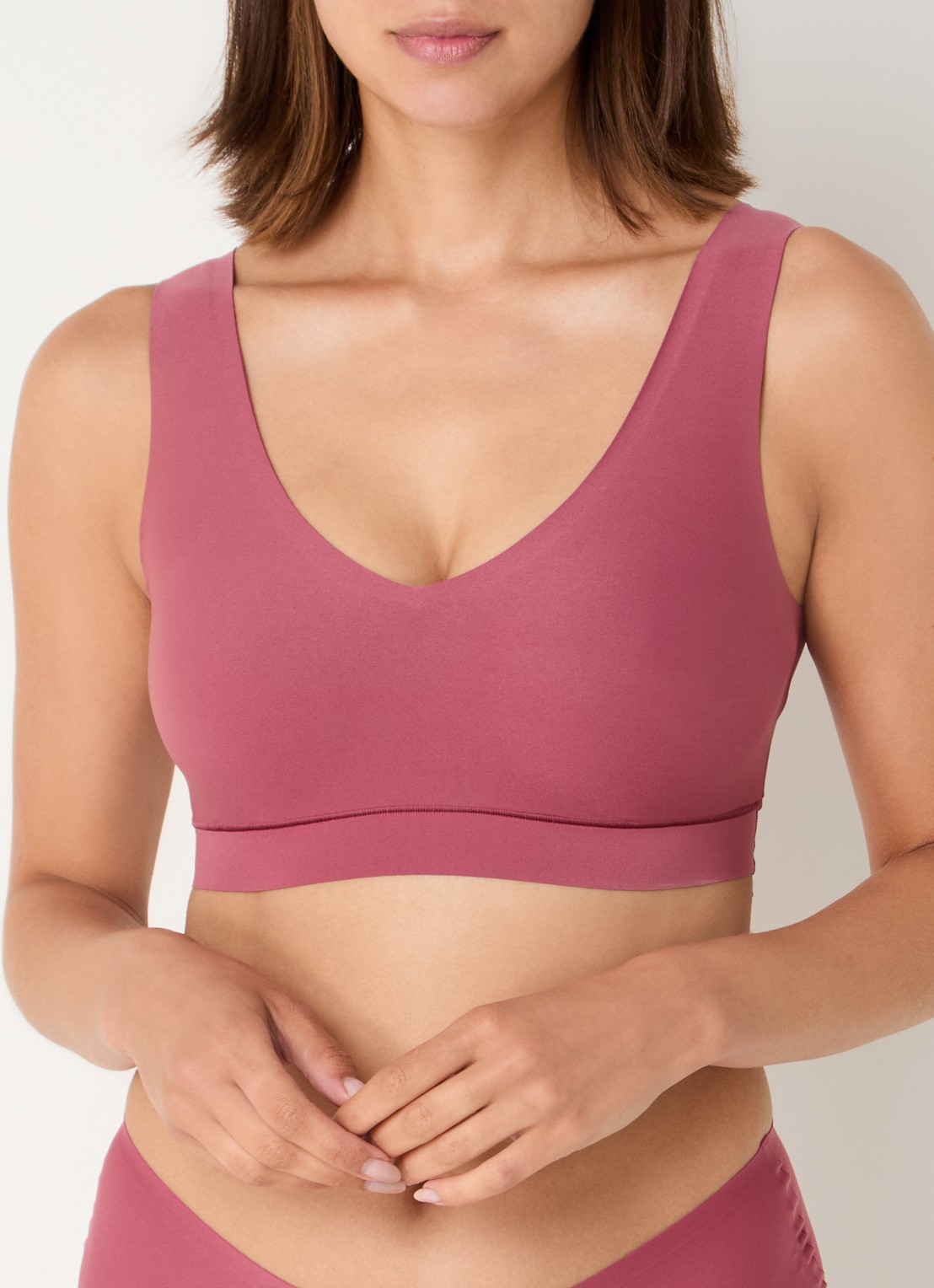 Chantelle Voorgevormde bralette - detail 4 bordeauxrood