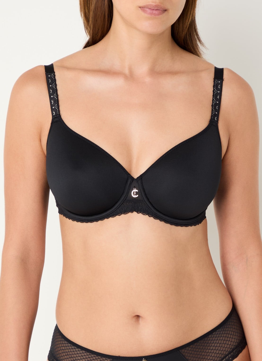 Chantelle Voorgevormde T-shirt bh met kant - detail 4 zwart