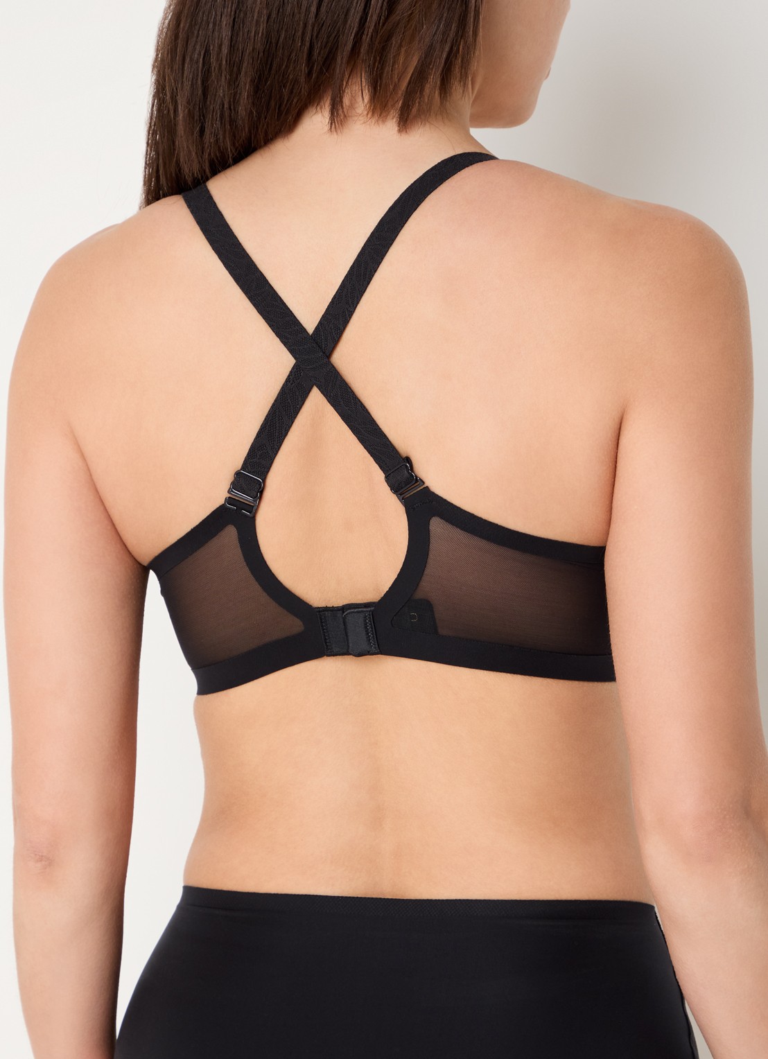 Chantelle Voorgevormde T-shirt bh met mesh - achterkant 4 zwart