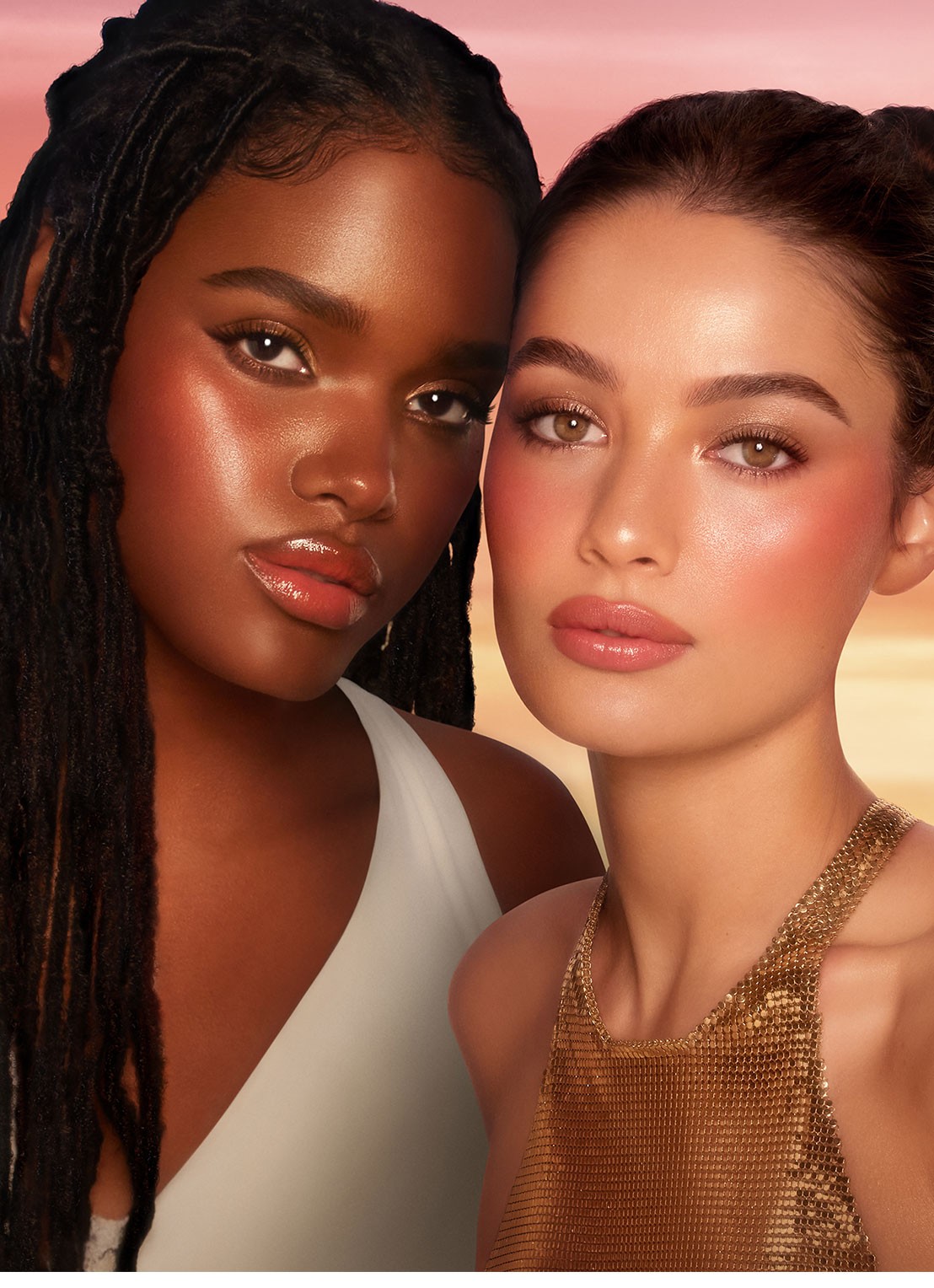 Charlotte Tilbury Beautiful Skin Lip & Cheek Glow - 2-in-1 blush - detail sun-blushed glow