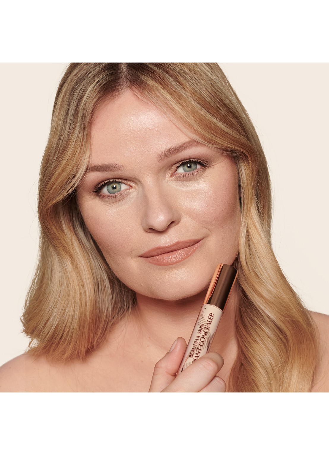 Charlotte Tilbury Beautiful Skin Radiant Concealer - vloeibare concealer - detail 6 3.5 fair