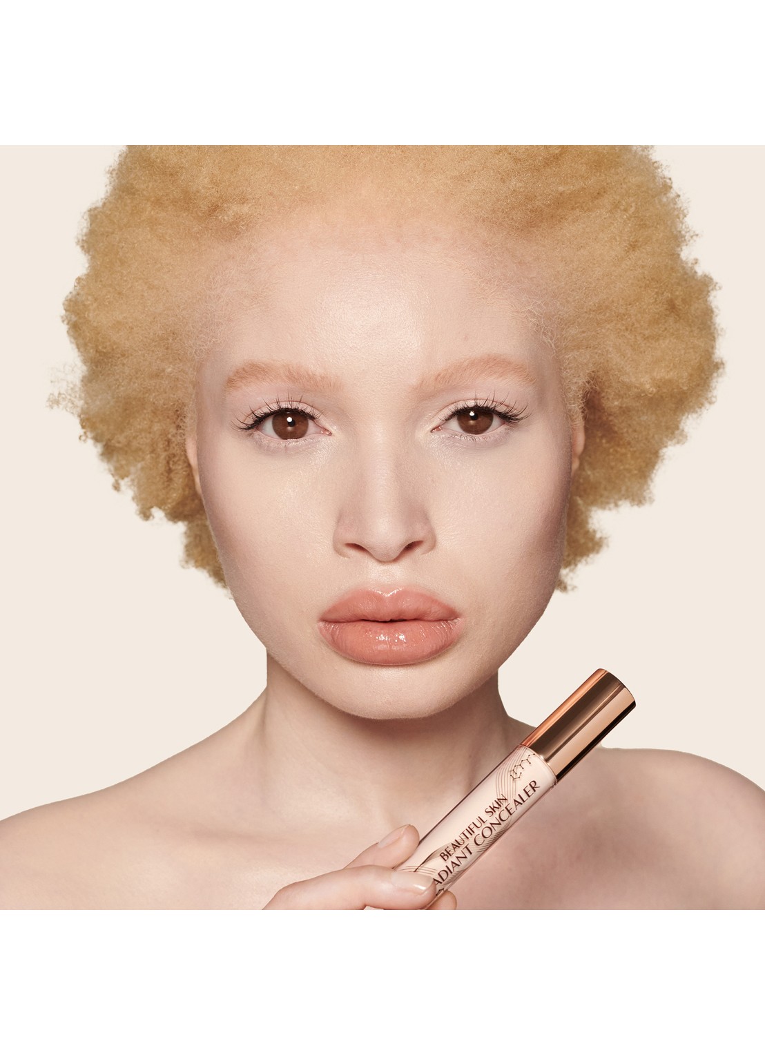 Charlotte Tilbury Beautiful Skin Radiant Concealer - detail 2 1