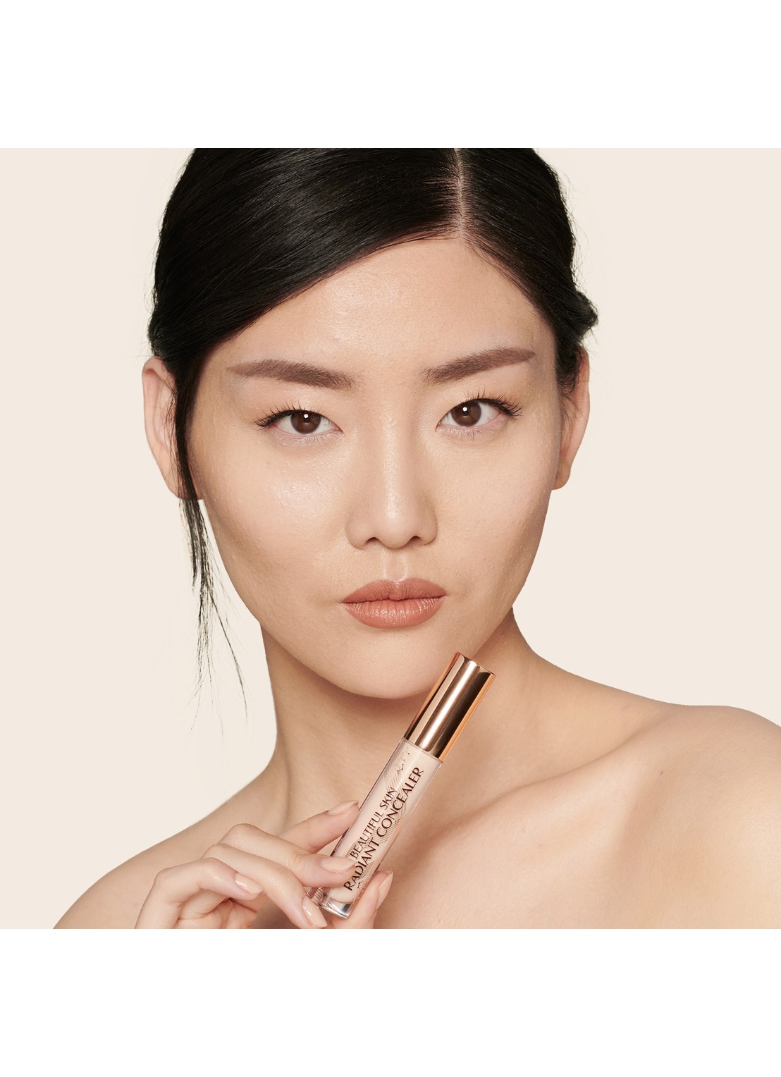 Charlotte Tilbury Beautiful Skin Radiant Concealer - detail 3 2.5