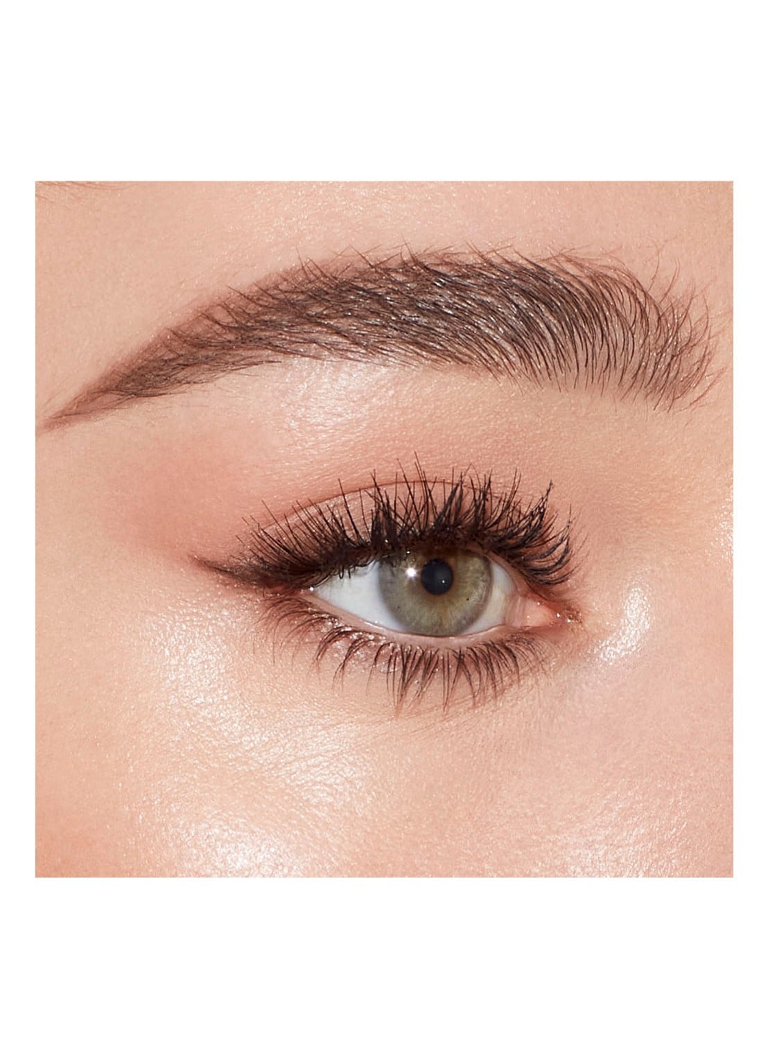 Charlotte Tilbury Brow Pencil Cheat - wenkbrauwpotlood - detail 6 natural brown