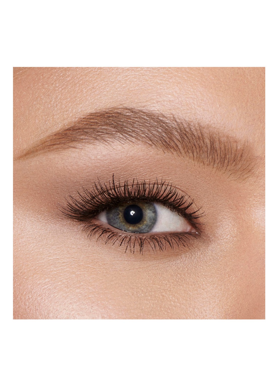 Charlotte Tilbury Brow Pencil Refill Lift - wenkbrauwpotlood navulling - detail 4 soft brown