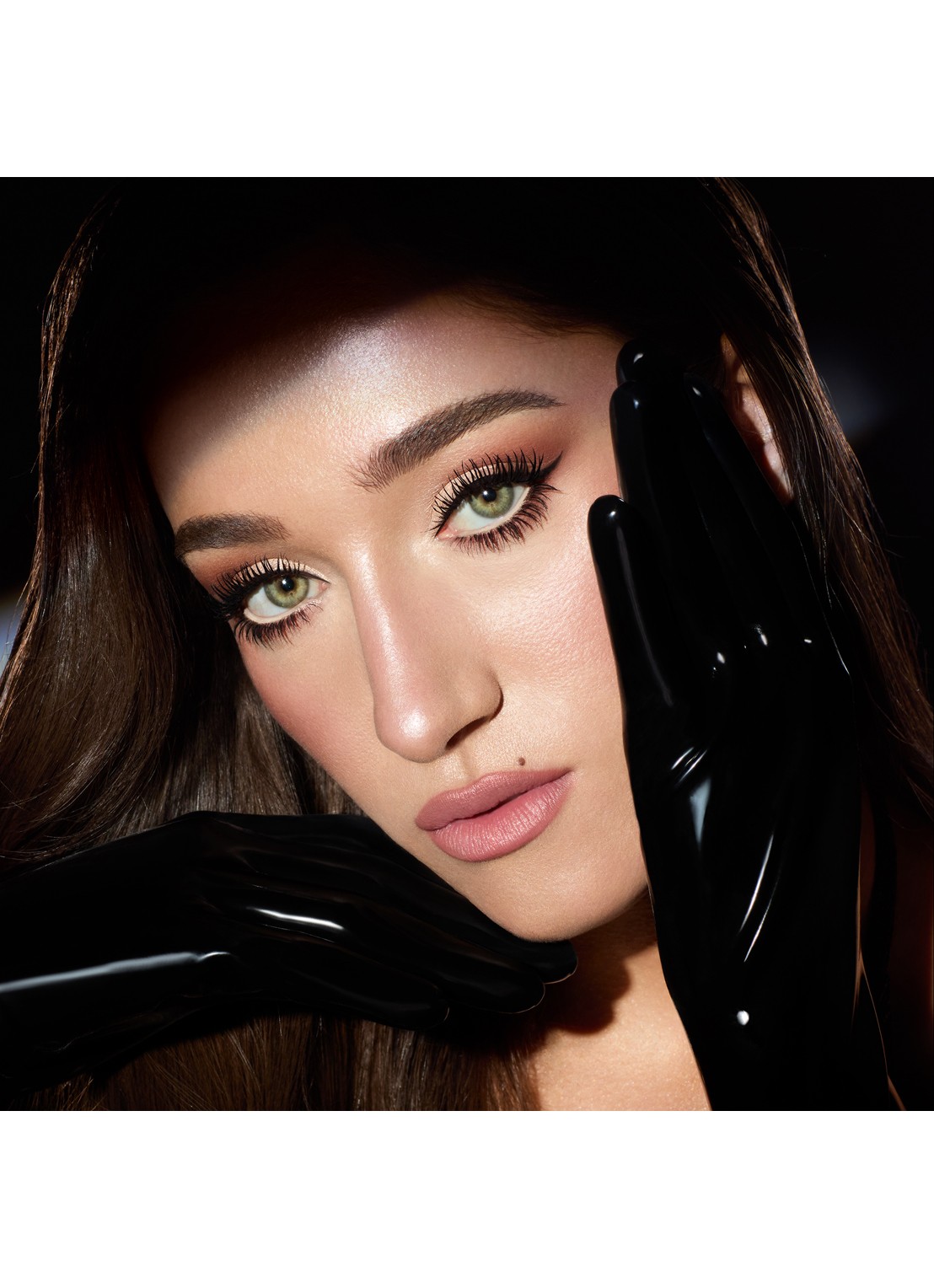 Charlotte Tilbury Exagger-Eyes Volume Mascara - make-up set - detail 2 undefined