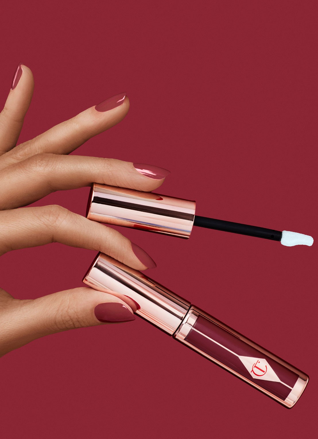 Charlotte Tilbury Hollywood Lip - liquid lipstick - detail 5 danger llaison