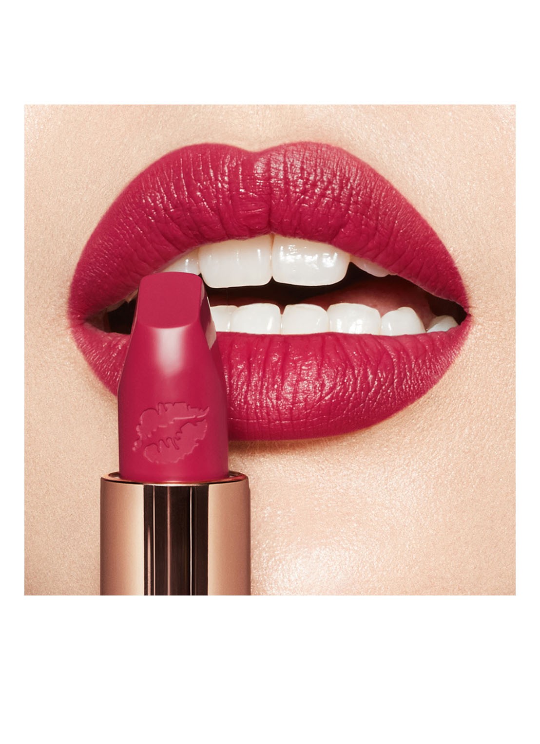 Charlotte Tilbury Hot Lips 2 - lipstick - detail 5 amazing amal