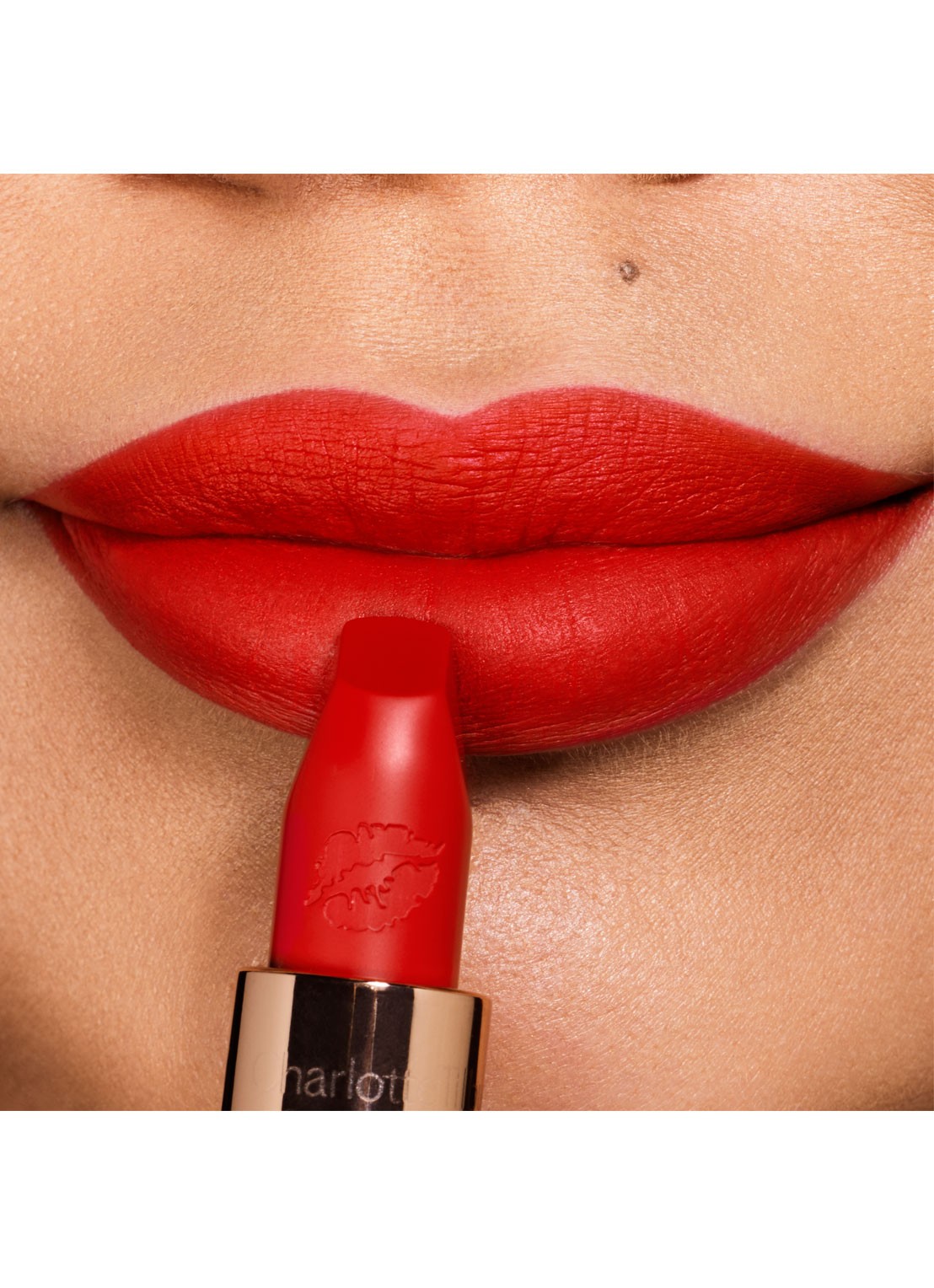 Charlotte Tilbury Hot Lips lipstick - detail 2 tell laura