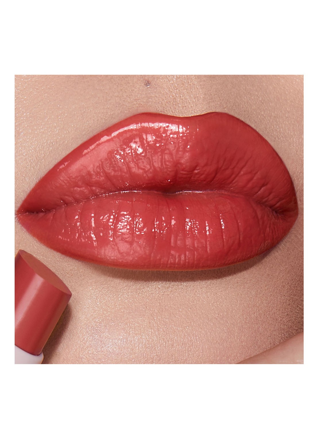 Charlotte Tilbury Hyaluronic Happikiss Lip Balm Lipstick - detail 5 romance kiss